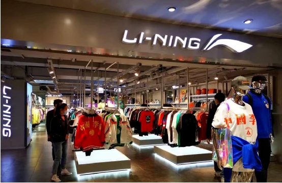 運動鞋巨（jù）頭漲近7%，獲GIC Private近2億港元增持！