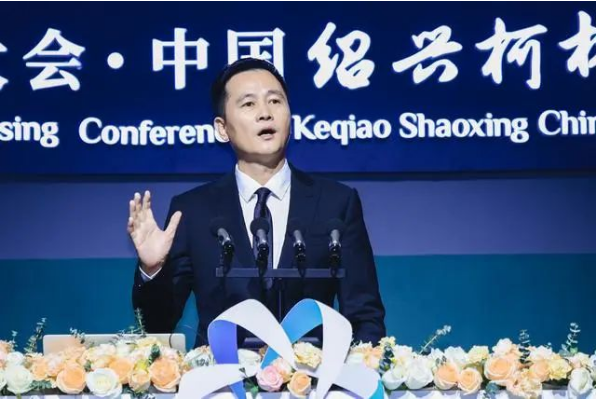 安踏董事長表示：運動鞋服賽（sài）道是服飾賽道（dào）中最優質的賽道！