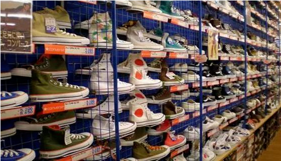 這地鞋服類零售價暴跌34%，仍（réng）在加劇！