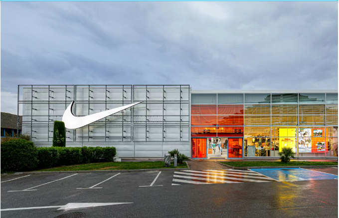 鞋業巨頭夢想的“破滅（miè）”！關稅威脅之下，品牌們（men）的不滿與失望